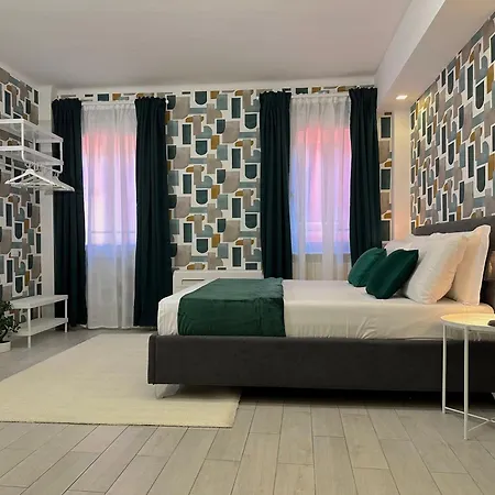 Fondazza Boutique 아파트 *